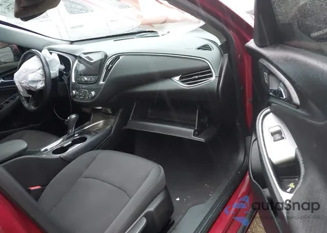 2018 Chevrolet Malibu Lt z USA, uszkodzony, nr VIN 1G1ZD5ST7JF280233